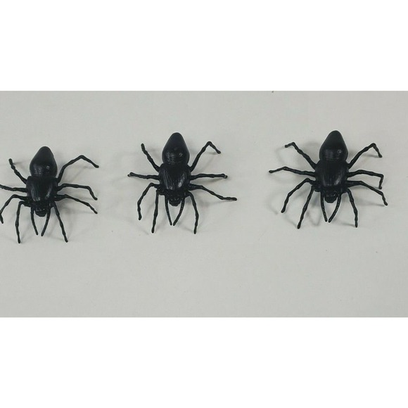 1995 Goosebumps Shrieks And Spiders Board Game Lot 3 Spider Figure Part Only - Picture 1 of 4